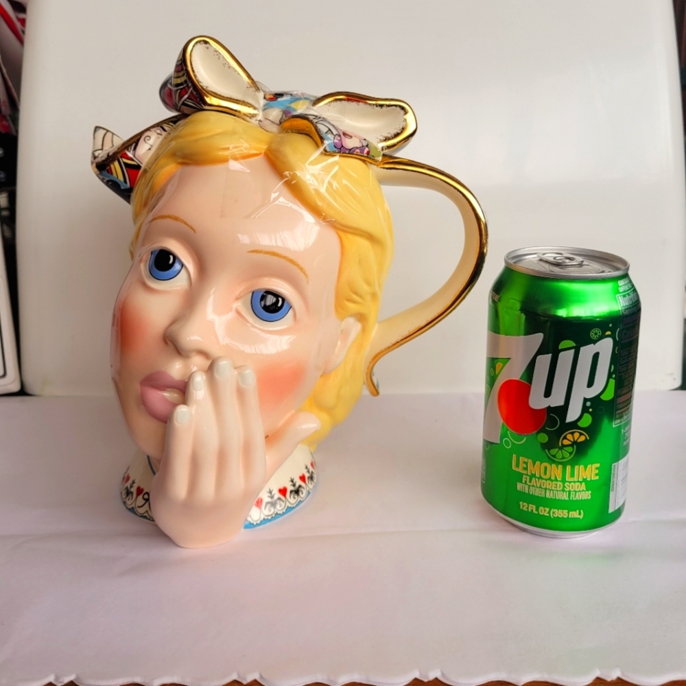 Alice In Wonderland Tea Pot Head With Bow Retired Rare